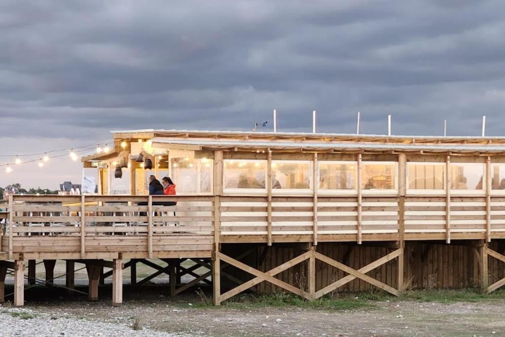 La Baigneuse Maison Avec Jardinet Et Parking Prive, A 200 M Сasa de vacaciones *