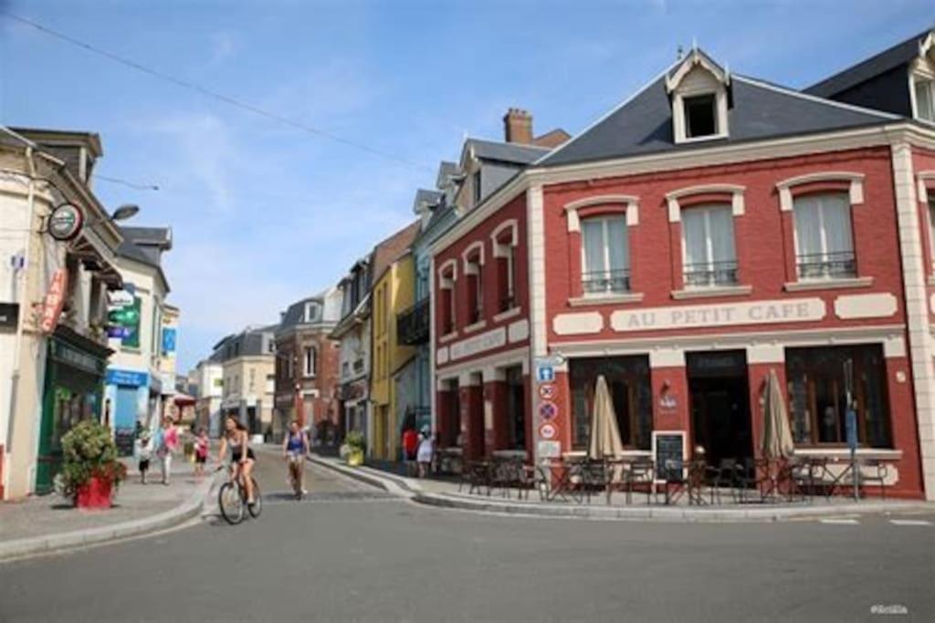 La Baigneuse Maison Avec Jardinet Et Parking Prive, A 200 M Cayeux-sur-Mer