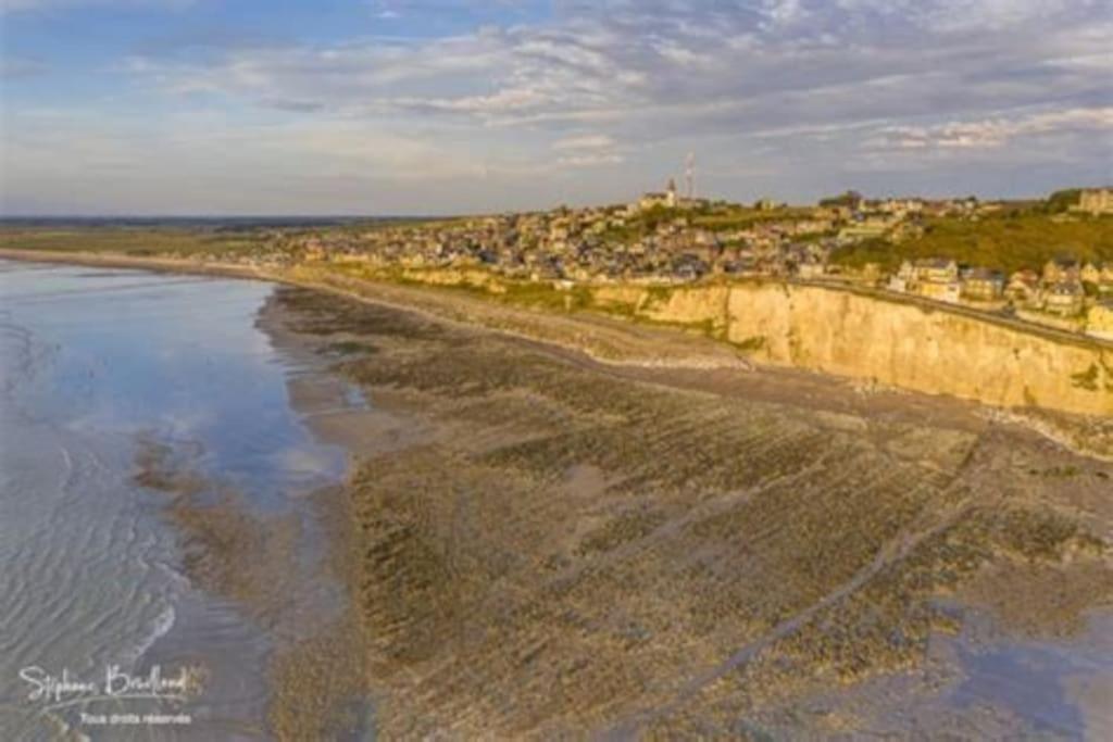 Сasa de vacaciones La Baigneuse Maison Avec Jardinet Et Parking Prive, A 200 M