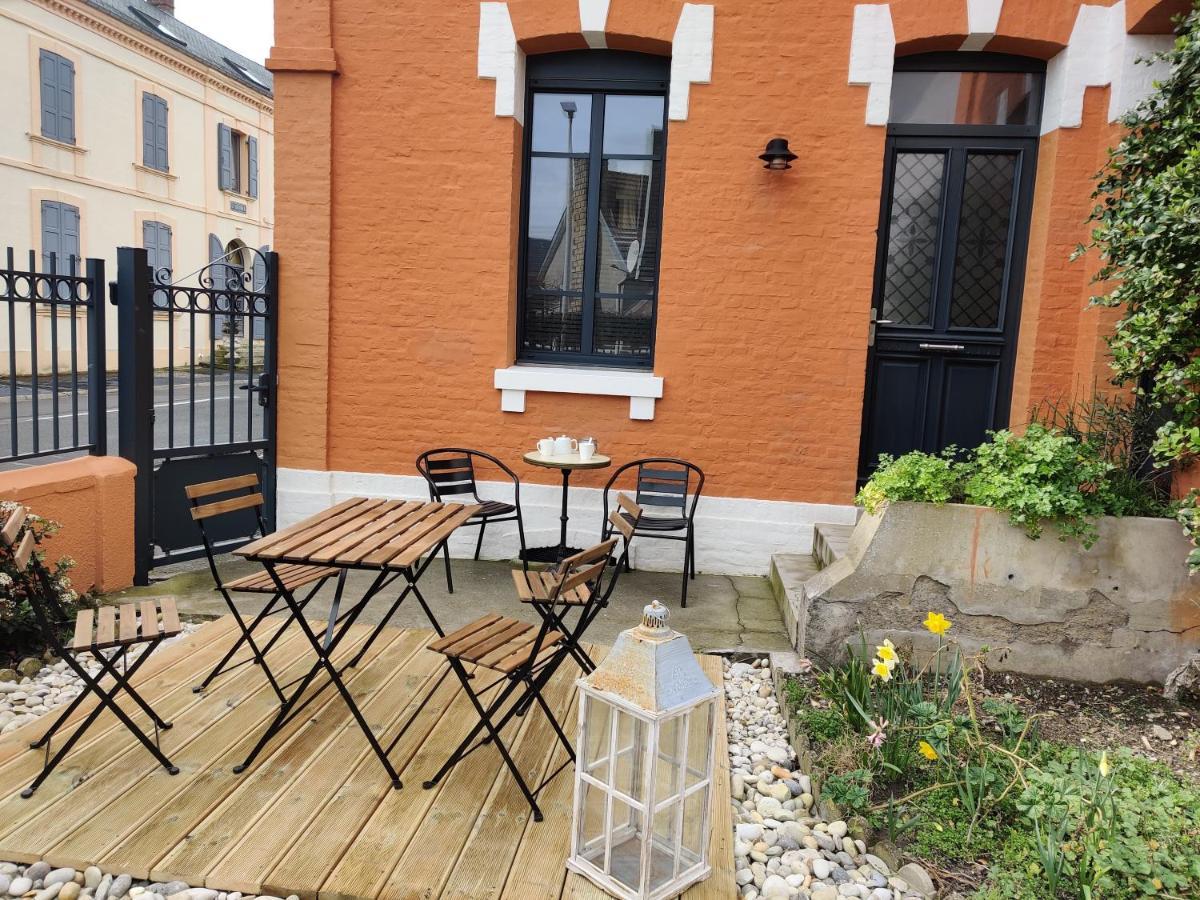 Holiday home La Baigneuse Maison Avec Jardinet Et Parking Prive, A 200 M *